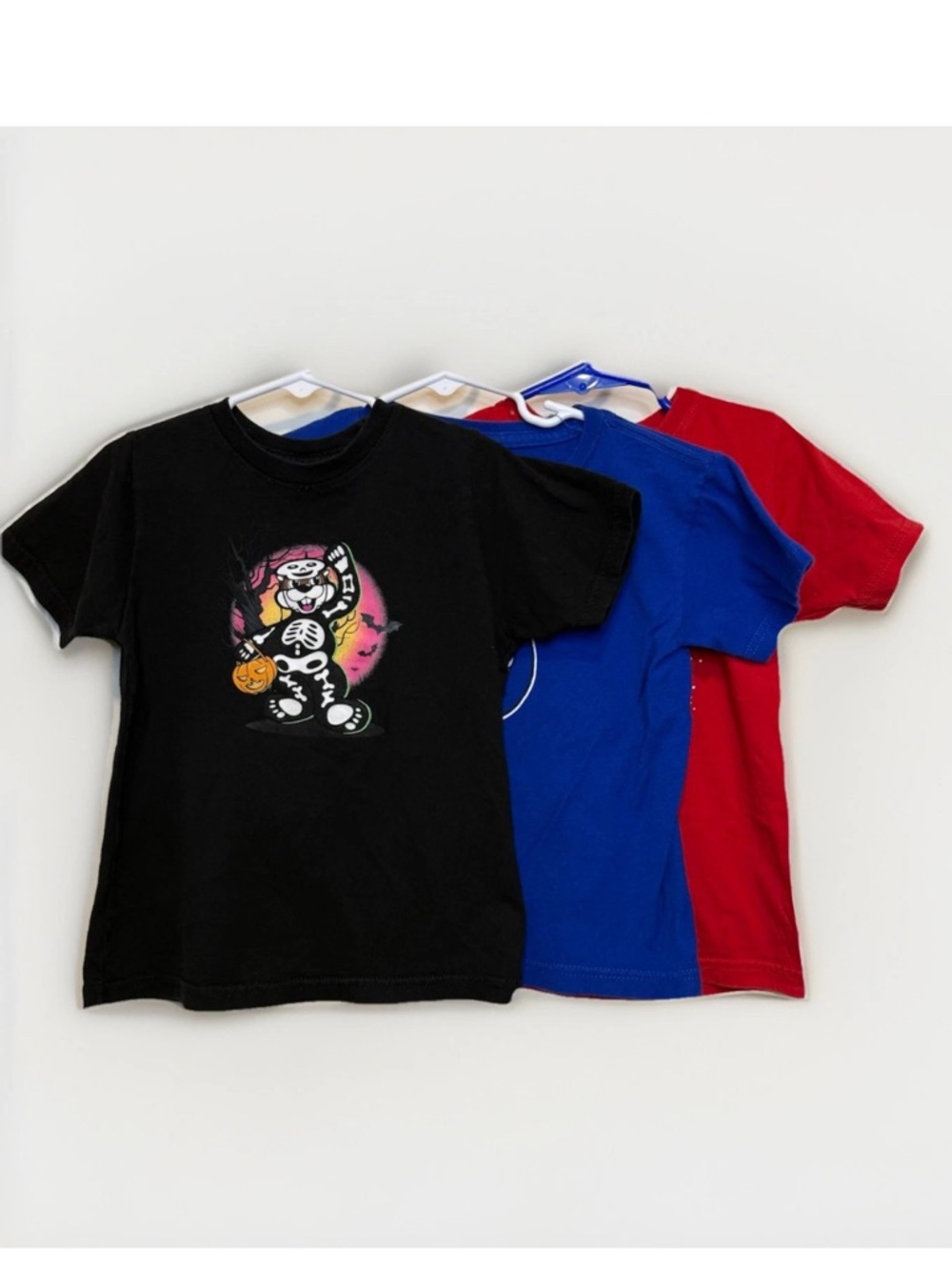 Buc-ee's Toddler Lot Of 3 Tees Size 4T Christmas Halloween 4th Of July